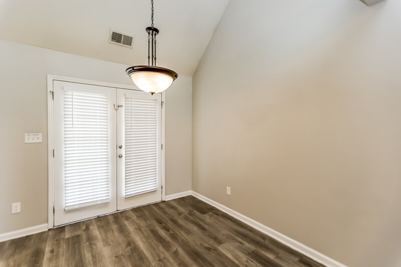 1,830/Mo, 100 Hayes Park Ct Dallas, GA 30132 Dining Room View