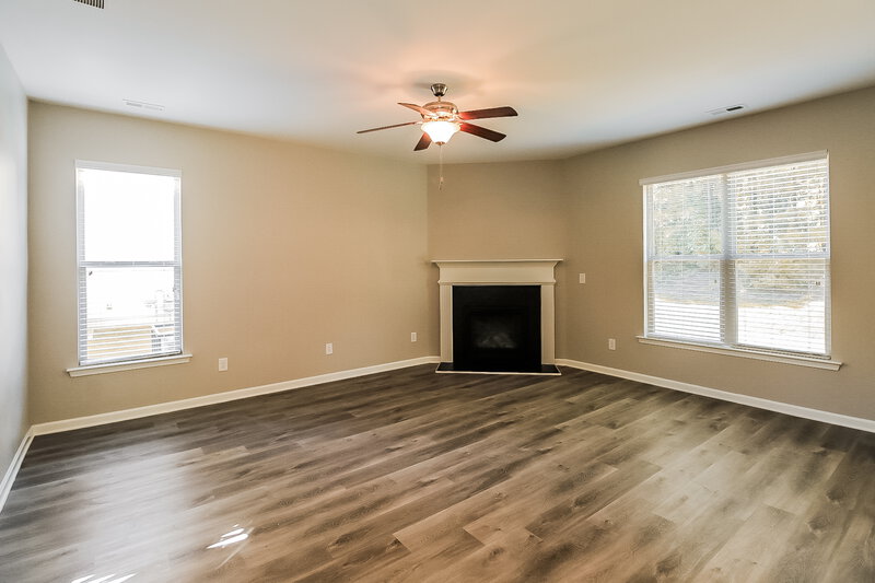 3,440/Mo, 4485 Belcamp Rd Fairburn, GA 30213 livingroom View