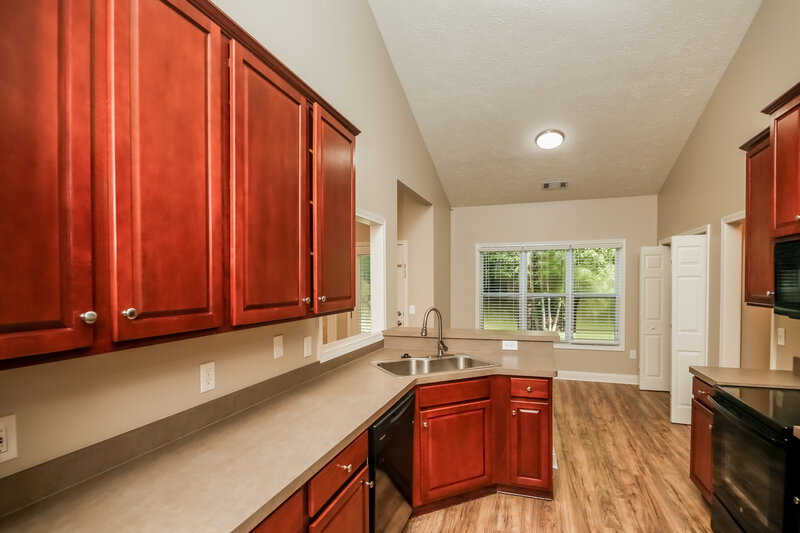 2,020/Mo, 134 Westridge Cir Dallas, GA 30132 Kitchen View