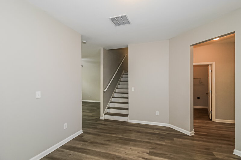 2,105/Mo, 1510 Persimmon Trace Morrow, GA 30260 Living Room View 2