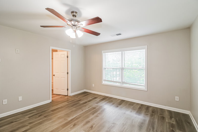 2,105/Mo, 1510 Persimmon Trace Morrow, GA 30260 Main Bedroom View
