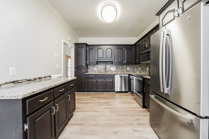 1,970/Mo, 55 Sylvia Cir Covington, GA 30016 Kitchen View 2