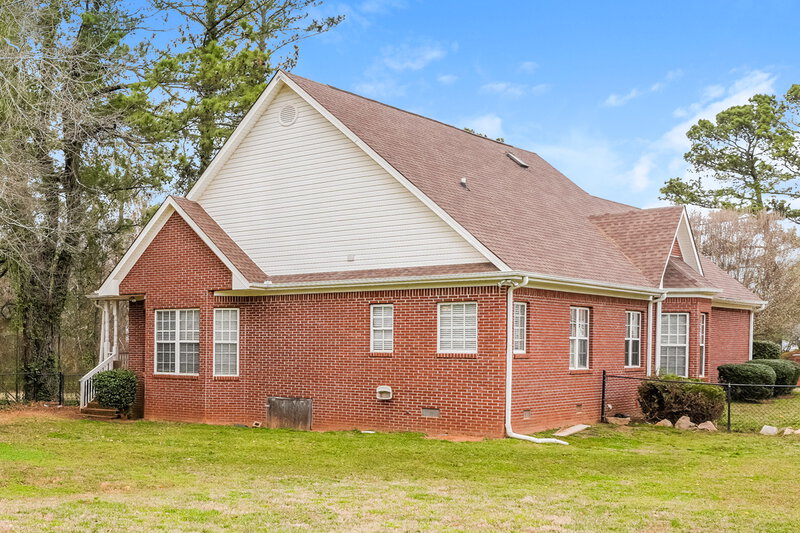 1,970/Mo, 55 Sylvia Cir Covington, GA 30016 Rear View