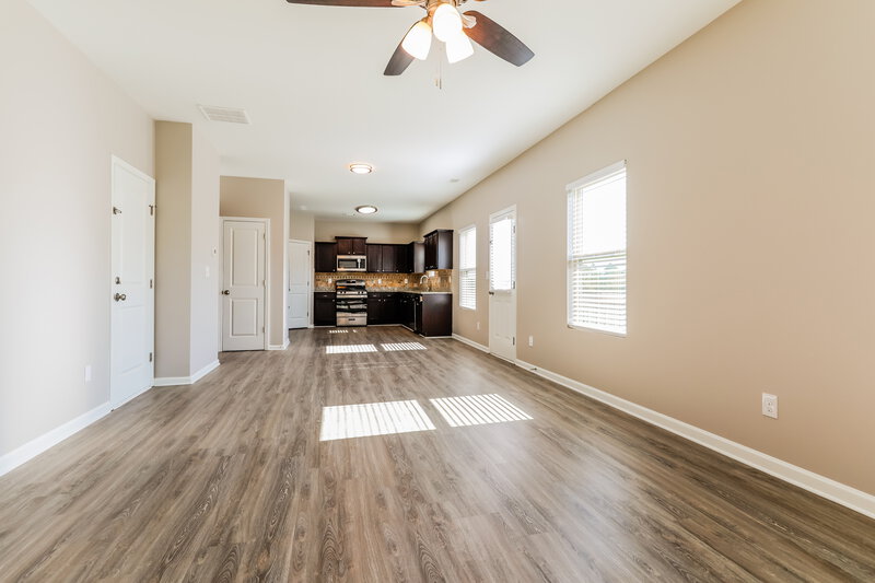 2,230/Mo, 422 Renown Ct Winder, GA 30680 Living Room View
