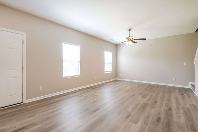 2,165/Mo, 422 Renown Ct Winder, GA 30680 Living Room View