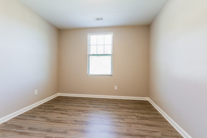 2,230/Mo, 422 Renown Ct Winder, GA 30680 Bedroom View 3