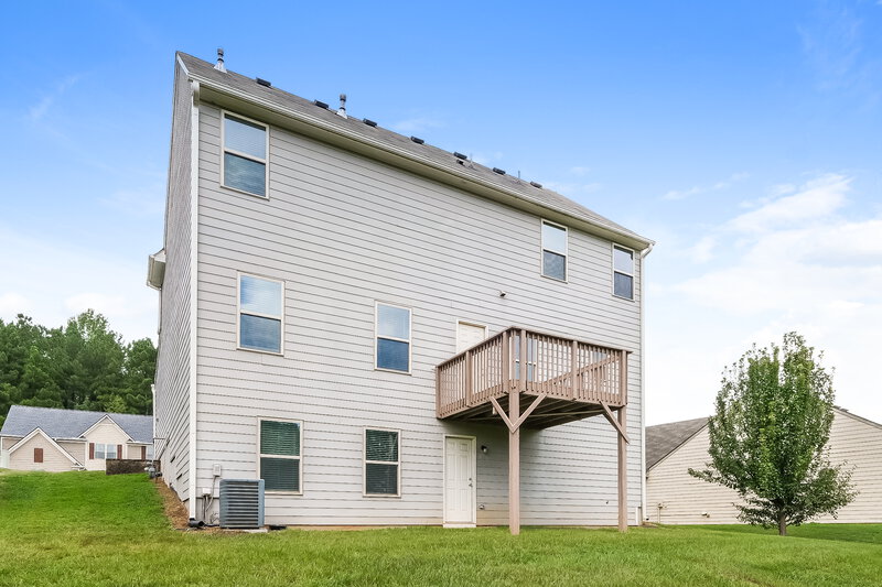 2,165/Mo, 422 Renown Ct Winder, GA 30680 Rear View