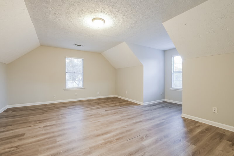 1,900/Mo, 2812 Country Farms Ct Snellville, GA 30039 Bedroom View 3