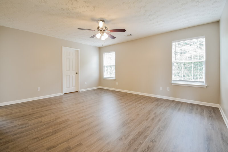 2,150/Mo, 2010 Valley Creek Dr Lithia Springs, GA 30122 Main Bedroom View