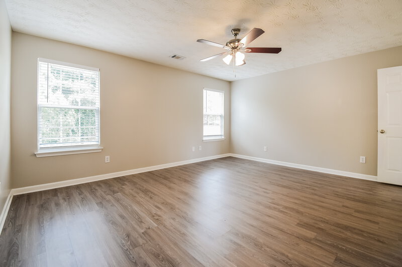 2,150/Mo, 2010 Valley Creek Dr Lithia Springs, GA 30122 Main Bedroom View 2