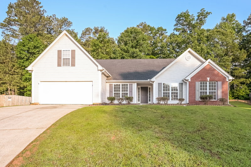 2,190/Mo, 300 Windsor Brook Ln SE Lawrenceville, GA 30045 External View