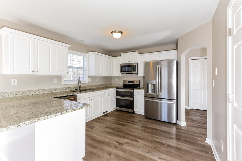 2,690/Mo, 185 Overlook Dr Covington, GA 30016 Kitchen View