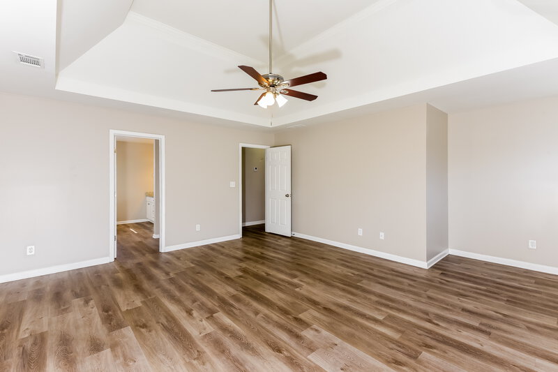 2,690/Mo, 185 Overlook Dr Covington, GA 30016 Main Bedroom View