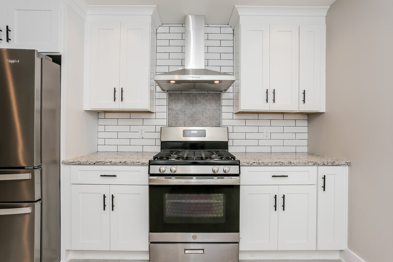 3,010/Mo, 2661 Deerfield Cir Marietta, GA 30064 Kitchen View 2
