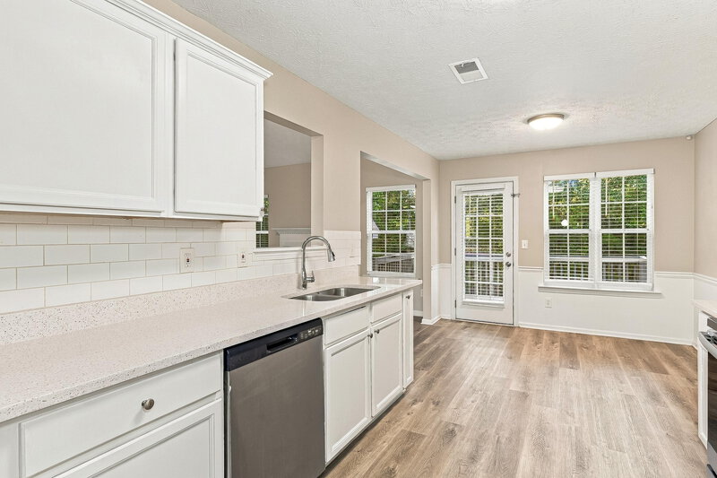 2,685/Mo, 1194 Opie Ln Lawrenceville, GA 30045 Kitchen View 2