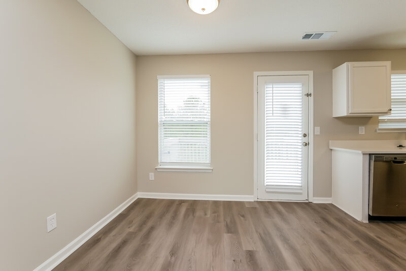 1,970/Mo, 5376 Sand Bar Ln Atlanta, GA 30349 Dining Room View