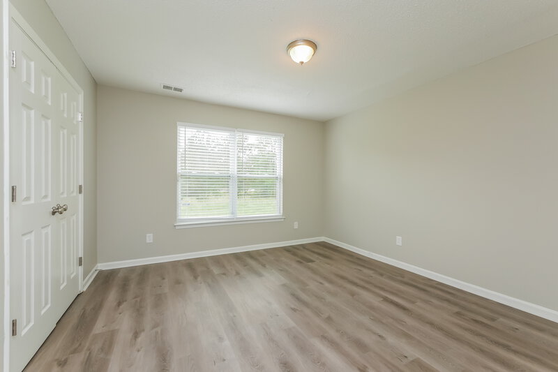 1,970/Mo, 5376 Sand Bar Ln Atlanta, GA 30349 Bedroom View 2