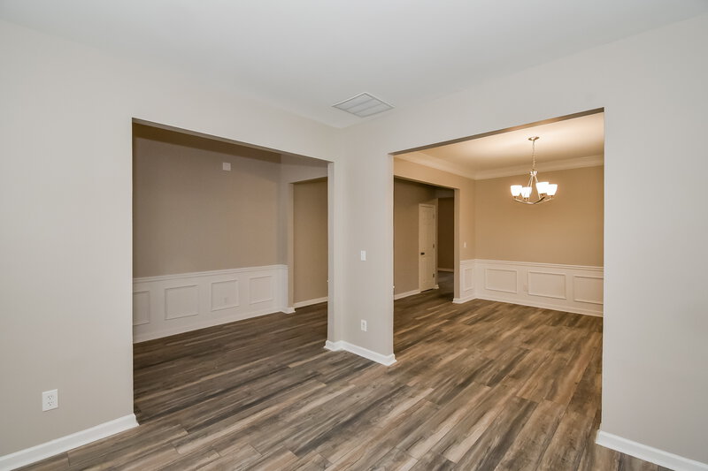 2,665/Mo, 340 Big Sky Pass Atlanta, GA 30349 Family Room View