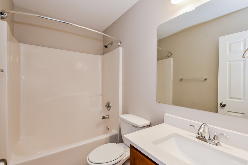 2,665/Mo, 340 Big Sky Pass Atlanta, GA 30349 Bathroom View