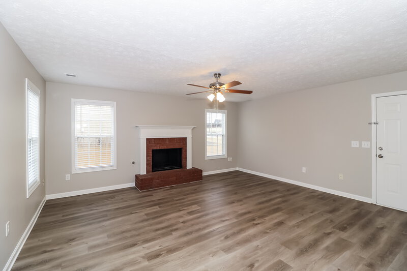 1,915/Mo, 3595 Lynley Mill Dr Dacula, GA 30019 Living Room View