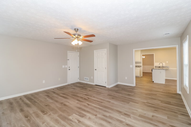 1,915/Mo, 3595 Lynley Mill Dr Dacula, GA 30019 Living Room View 2