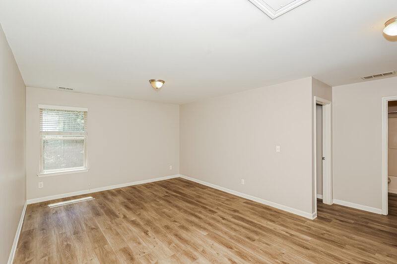 2,635/Mo, 7622 Absinth Dr Atlanta, GA 30349 Loft View