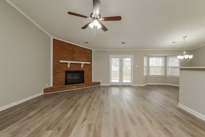 1,730/Mo, 1625 Sugar Plum Dr SW Conyers, GA 30094 Living Room View