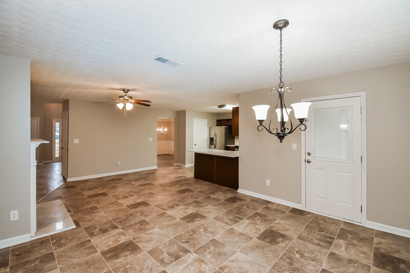 3,450/Mo, 4606 Whispering Winds Pl Douglasville, GA 30135 Living Room View 2