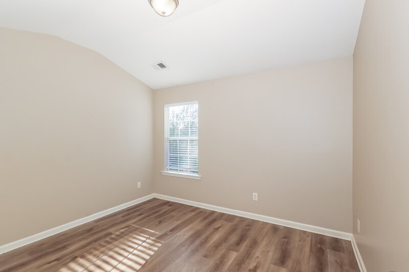 2,445/Mo, 6325 Polar Fox Ct Riverdale, GA 30296 Bedroom View