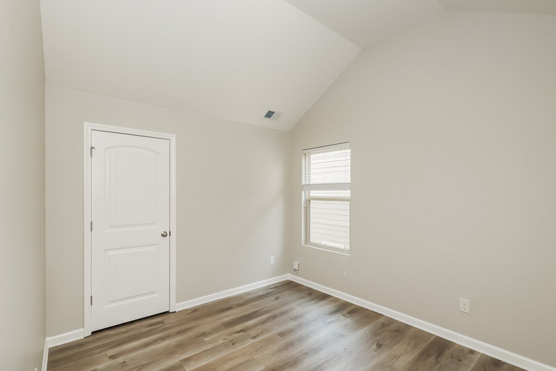 2,410/Mo, 520 Dasheill Ln Atlanta, GA 30349 Bedroom View