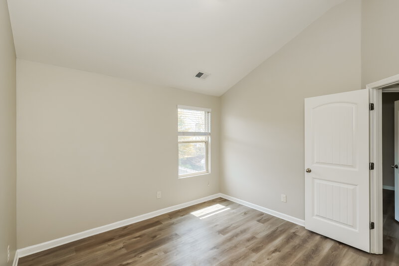 2,410/Mo, 520 Dasheill Ln Atlanta, GA 30349 Bedroom View 2
