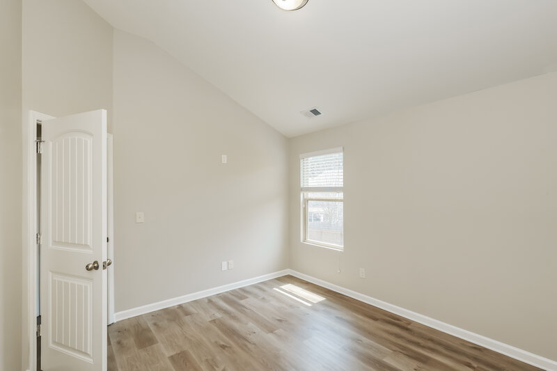 2,410/Mo, 520 Dasheill Ln Atlanta, GA 30349 Bedroom View 3