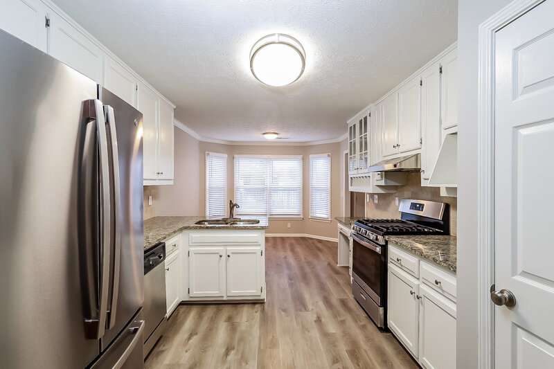 2,495/Mo, 1845 Watercrest Cir Lawrenceville, GA 30043 Kitchen View