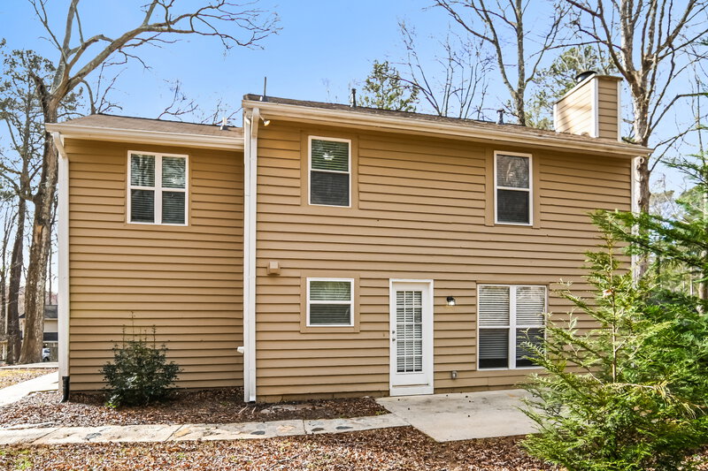 2,130/Mo, 4 Ironwood Ct Newnan, GA 30265 Rear View