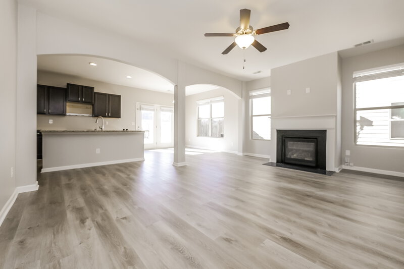 2,410/Mo, 2632 Cornwall Dr McDonough, GA 30253 Living Room View 4