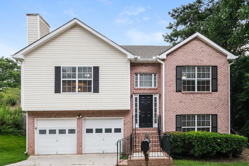 2,040/Mo, 1825 Cutters Mill Way Lithonia, GA 30058 External View