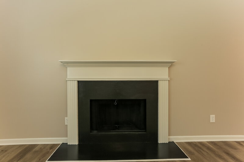 1,940/Mo, 1825 Cutters Mill Way Lithonia, GA 30058 Living Room View 3