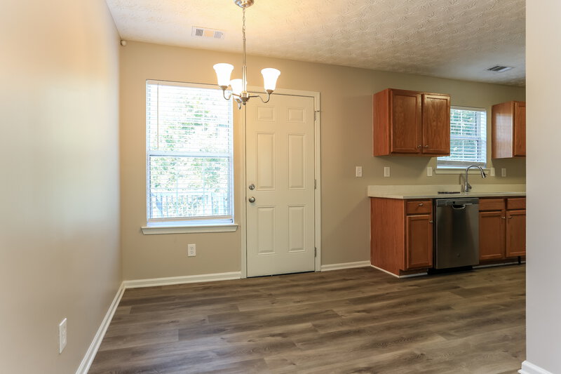 1,940/Mo, 1825 Cutters Mill Way Lithonia, GA 30058 Dining Room View