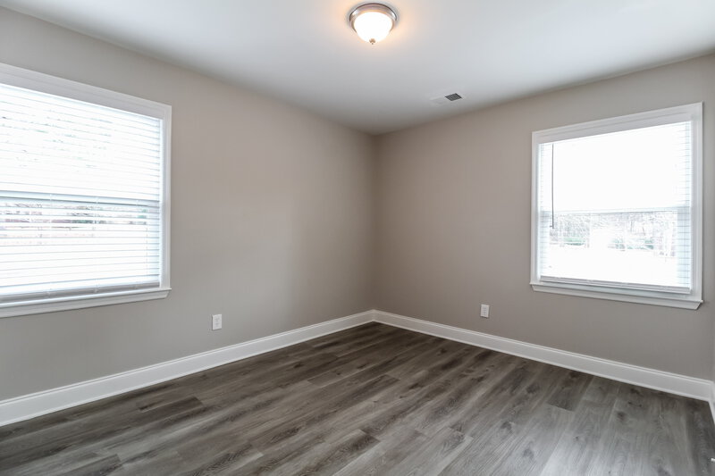 2,480/Mo, 1005 Old Spring Way NE Buford, GA 30518 Bedroom View 2