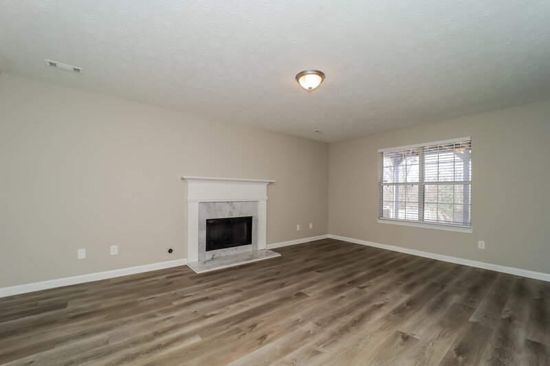 2,370/Mo, 2710 Luke Dr Ellenwood, GA 30294 Family Room View