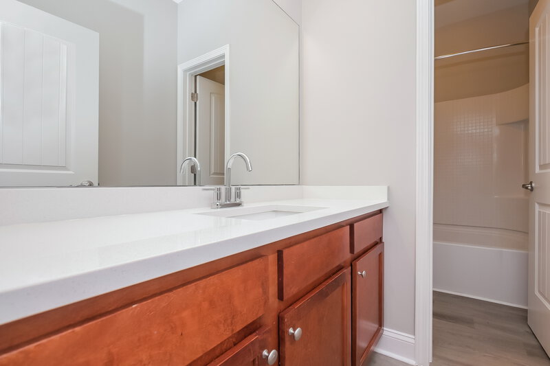 2,210/Mo, 231 Galway Ln Hampton, GA 30228 Bathroom View