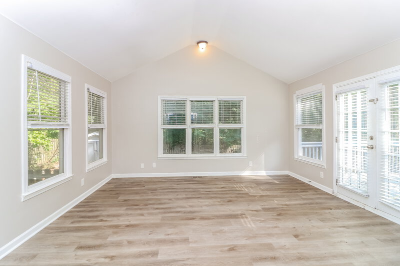 2,285/Mo, 2920 Sandstone Trail Marietta, GA 30064 Sun Room View