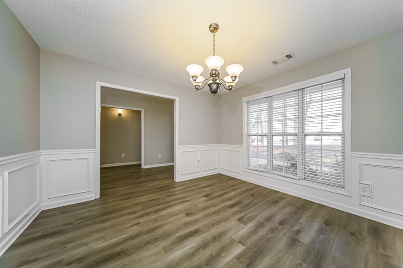 2,125/Mo, 859 Betsy Ross Trail Hampton, GA 30228 Dining Room View 2