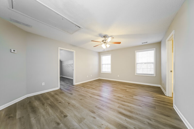 2,125/Mo, 859 Betsy Ross Trail Hampton, GA 30228 Den View