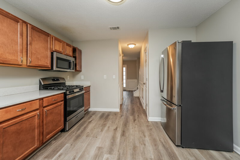 2,920/Mo, 1452 Shelnut Ct Hampton, GA 30228 Kitchen View 2