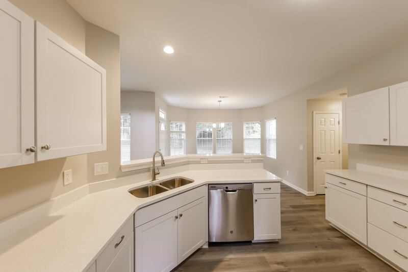 3,640/Mo, 186 Championship Ct Fayetteville, GA 30215 Kitchen View