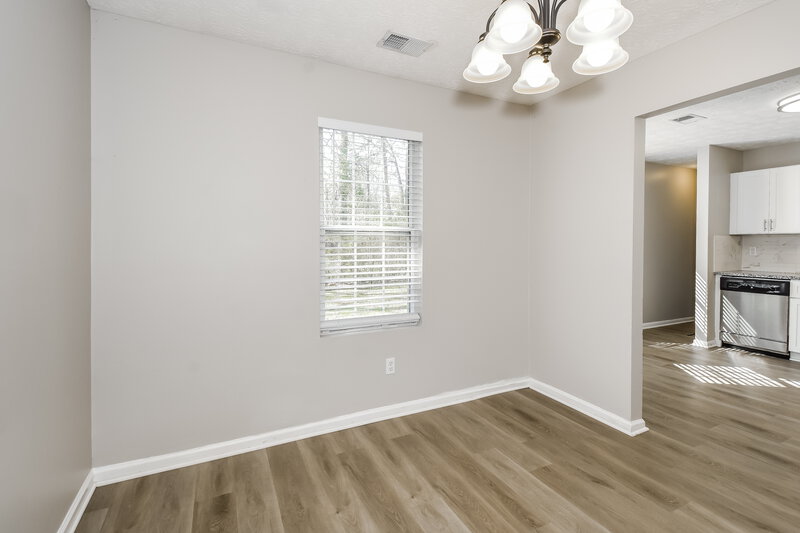1,920/Mo, 169 Bentley Pkwy Woodstock, GA 30188 Dining Room View