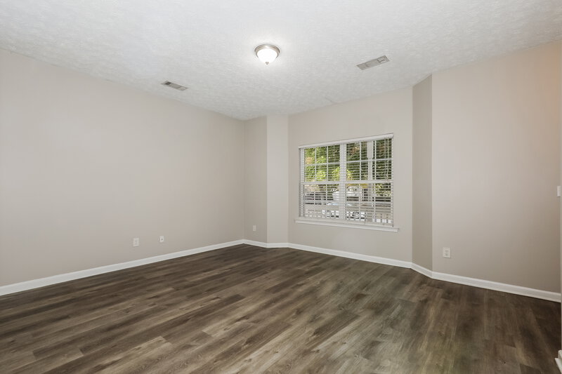 1,800/Mo, 145 Prescott Ct Newnan, GA 30265 Living Room View