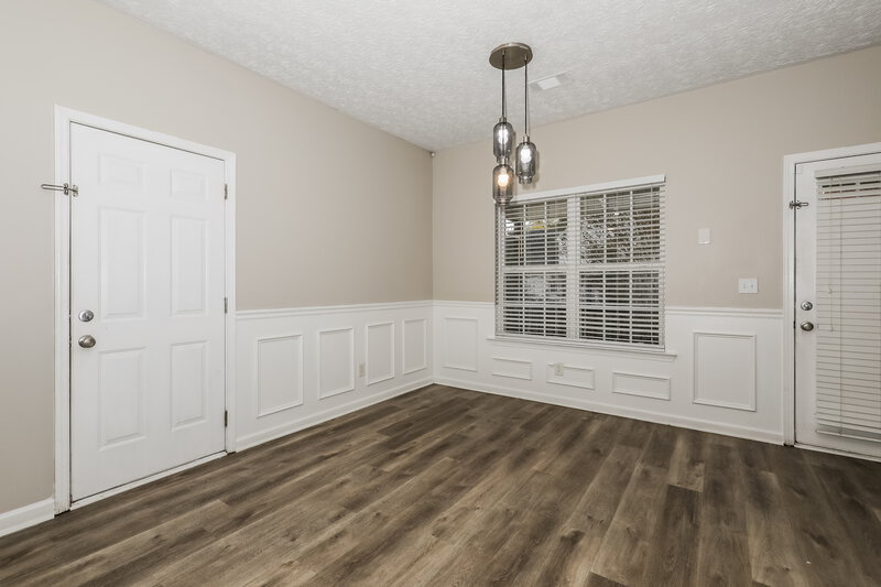 1,800/Mo, 145 Prescott Ct Newnan, GA 30265 Dining Room View