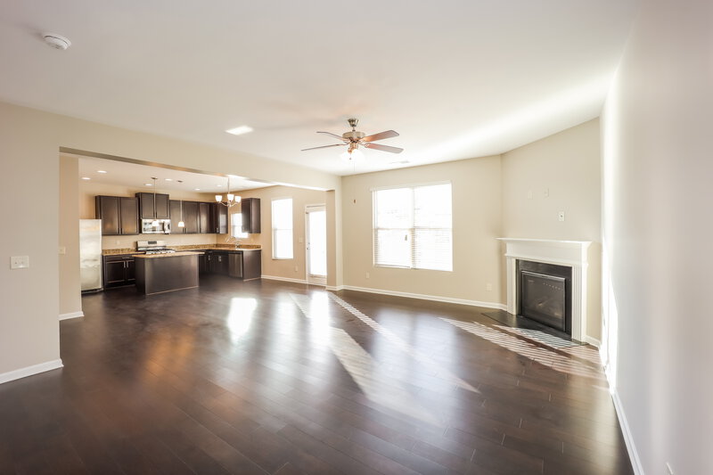 3,150/Mo, 5259 Cantbury Way Atlanta, GA 30349 Living Room View 2